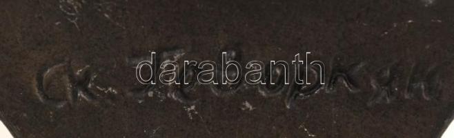 Gyivorkjan: Lenin büszt,jelzett, fém, 14cm
Skandináv rénszarvas alabástrom talapzaton, 13cm