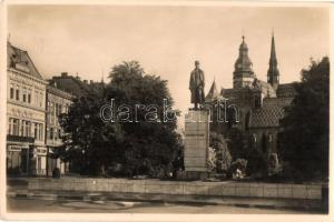 Kassa, Stefánik szobor és utca, L. Berkovits üzlete / statue and street, shop (EK)