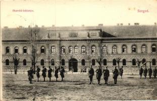 Szeged, Honvéd laktanya; Grünwald Hermann kiadása (EB)