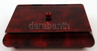 Nagy bizsu tétel, festett fém dobozban