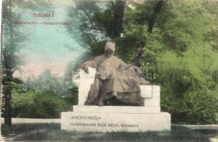 Budapest, szobrok - 22 db régi színes képeslap; vegyes minőség / 22 old colour postcards; mixed qual...