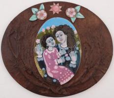 Stefániay Edit (1936): Anya gyermekével. Tűzzománc kép bőr borítású farost lemezen, apró lepattanással, 21x18cm
