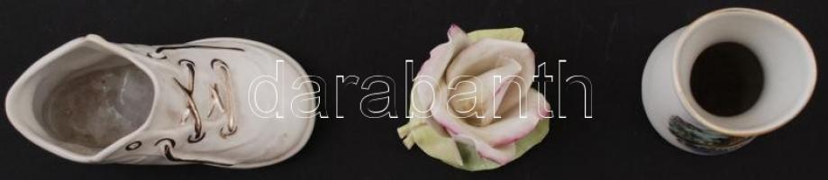 Aquincum vegyes porcelán szobor tétel 3db, kis váza, kis cipő, rózsa (apró lepattanással), jelzett