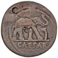 Római Birodalom / Róma / Julius Caesar Kr. e. 49-48. Denár Ag bankári jelzésekkel (3.45g) T:3 Roman Empire / Rome / Julius Caesar 49-48 BC Denarius Ag CAESAR with bankers marks (3.45g) C:F RSC 49.
