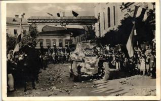 1940 Marosvásárhely, bevonulás, tank / entry of the Hungarian troops, tank