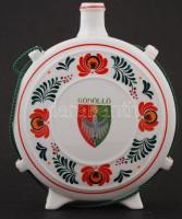 Hollóházi Gödöllő címerrel díszített porcelán kulacs, matricás, hibátlan, jelzett, m: 21 cm