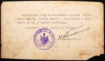 1917 Katonazenekar fotója, hátulján feliratozva, tanúsítvánnyal, sarkán kis szakadással, 10×17,5 cm