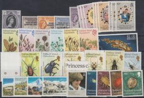36 stamps with sets, margin, blank-field and some multiple values, 36 db bélyeg, közte teljes sorok, ívszéli, üresmezős és néhány többpéldányos érték