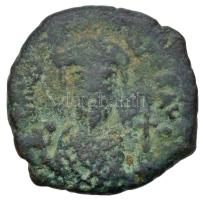 Bizánci Birodalom / ? / Phókasz 602-610. Follis Cu (6,54g) T:3 Byzantine Empire / ? / Phocas 602-610. Follis Cu "XX - III" (6,54g) C:F