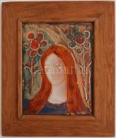 Hernádi Paula (1947- ): Női portré, tűzzománc, fa keretben, 19,5×15 cm