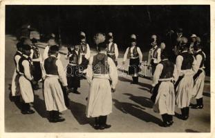 Szanyi legények verbunkos tánca / Hungarian folk dance from Szany