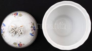 Hollóházi virágmintás porcelán bonbonier, matricás, jelzett, apró kopásnyomokkal, m: 13,5 cm