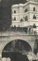 13 db főleg RÉGI történelmi magyar városképes lap, vegyes minőség; magyar, kárpátaljai, erdélyi és felvidéki hidak / 13 mostly old historical Hungarian town-view postcards, mixed quality; Hungarian, Transcarpathian, Transylvanian and Upper Hungarian bridges