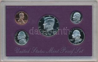 Amerikai Egyesült Államok 1992S 1c-1/2$ (5xklf) forgalmi szett dísztokban tanúsítvánnyal T:PP
USA 19...