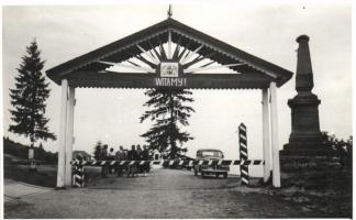 Alsóverecke, Magyar-lengyel határ / Hungarian-Polish border, automobile, photo