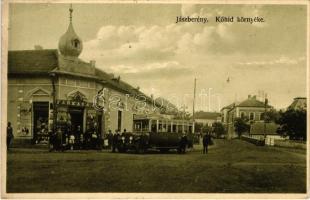 1927 Jászberény, Kőhíd környéke, Farkas A. J. üzlete, autóbusz; kiadja Novotha Andor (kis szakadás / small tear)