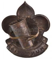 ~1940. "Hungaria" Br cserkész sapkajelvény (46x39mm) T:2