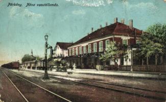 Párkány, Nána vasútállomás, gőzmozdony / railway station, locomotive (fa)