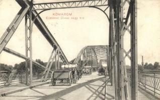 Komárom, Erzsébet Dunai nagy híd, lovas szekerek / bridge, horse carriages (EK)