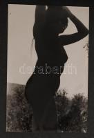 Erotikus fotósorozat, cca 20 db fotó albumba rendezve, különböző méretben