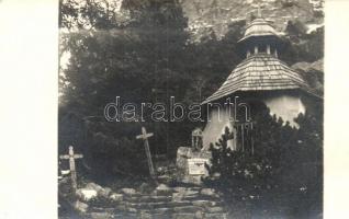 Tátra, Magas Tátra, Vysoké Tatry; Poprádi tó, jelképes temető / lake, cemetery, photo