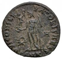 Római Birodalom / Cyzicus / II. Licinius 317-320. Follis Cu (2,7g) T:2-
Roman Empire / Cyzicus / Lic...
