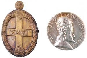 1935. "XXVI. Országos Katolikus Nagygyűlés" Cu jelvény (42x28mm) +  Pankotai Farkas Béla (1885-1945) 1936. "XXVII. Országos Katolikus Nagygyűlés - XI. Ince" ezüstözött Cu lemez jelvény (28mm) T:2