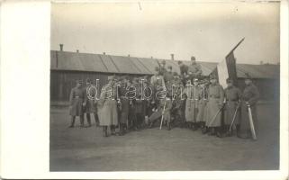 1916 Kassa, magyar katonák csoportképe, Tiszti vizsga utáni eskü / WWI Hungarian soldiers, during the oath, group photo