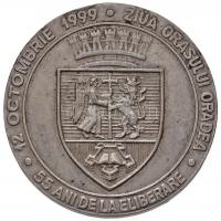 Románia 1999. "Nagyvárad 55 éves felszabadulására" fém emlékérem. Szign.: MF (60mm) T:2-
R...