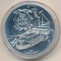 1995. 1000Ft Ag "Régi dunai hajók III - Hableány" tanúsítvánnyal T:BU
Adamo EM139