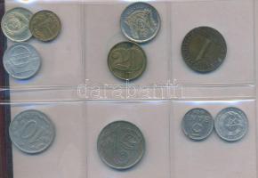 160db-os vegyes, magyar és külföldi hobbi fémpénz gyűjtemény két érmetartó albumban T:vegyes
160pcs ...