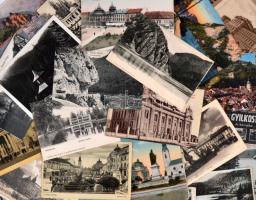 70 db RÉGI erdélyi városképes lap, vegyes minőségű / 70 old Transylvanian postcards, mixed quality