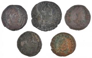 Római Birodalom 5db klf bronzpénz T:vegyes Roman Empire 5pcs of diff bronze coins C:mixed