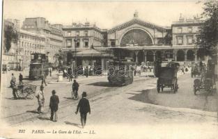 Paris, La Gare de l'Est / railway station, trams (EK)