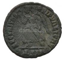 Római Birodalom / Siscia / I. Valentinianus 364-375. Follis Cu (2,2g) T:2-
Roman Empire / Siscia / V...
