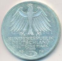 NSZK 1979J 5M Ag "150 éves a Német Archeológiai Intézet" T:1-,2 (exPP) patina FRG 1979J 5 Mark Ag "150th Anniversary - German Archaeological Institute" C:AU,XF (exPP) patina