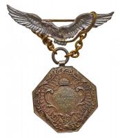 1898. A Sportvilág Verseny Díja / II. díj 1898. IV. 24. jelzett Ag díjérem, sas formájú tartó láncon, a sas hátoldalán ABEL WIEN gyártói jelzés (33mm) T:2- Hungary 1898. Award of the Sports World / Second place 24. IV. 1898. hallmarked Ag award medal with eagle shaped upper part, ABEL WIEN makers mark on the back of the eagle (33mm) C:VF