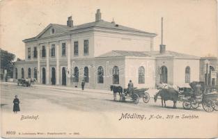 Mödling, Bahnhof / railway station (wet corner)