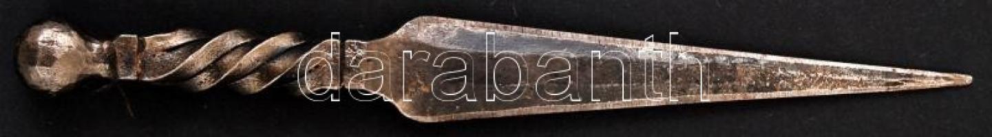 Régi kovácsoltvas levélnyitó, 19cm+ réz dohányzó szelence, d:6cm