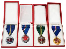 1951. "Közbiztonsági Érem" arany és ezüst fokozata a rendőrség tagjai részére mellszalagon, szalagsávval + ~1960-1970. "A Haza Szolgálatáért Érdemérem" ezüst és bronz fokozata mellszalagon, mindegyik eredeti tokban T:1,2