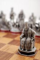Armada sakk készlet, ón figurákkal, fa táblával, jelzettek, hiánytalan, jó állapotban/ Pewter comple...