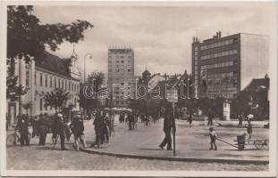 Pozsony, Hlinka tér / square