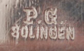 Őzláb markolatú Solingen vadászkés, a penge kicsit sérült, jelzett, pengehossz: 9,5 cm, teljes hossz...