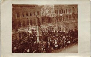 Versec, kaszinó, Honvéd emlék szobor, ünnepség / casino, statue, ceremony, photo (EK)