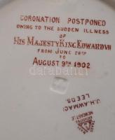Koronázási emlék tányér (VII Edward 1902), jelzett, matricás, kopott, d:18 cm