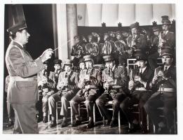 cca 1960 A Magyar Néphadsereg fúvós zenekara, 18 db fotó, 24x18 cm