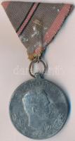 1918. "Sebesültek Érme" cink kitüntetés mellszalaggal. Szign.: R. Placht T:2-,3 
Hungary 1...