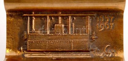 Olvashatatlan jelzéssel: 100 éves a Budapesti Helyiérdekű Vasút, bronz kisplasztika, saját díszdoboz...