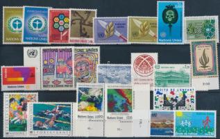 1969-1998 13 klf sor + 4 klf blokk + 16 klf önálló érték 3 db stecklapon