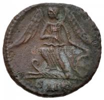 Római Birodalom / Cyzicus / I. Constantinus 331-334. AE4 Follis (2,33g) T:2-
Roman Empire / Cyzicus ...